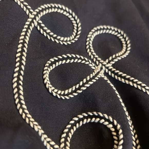 Ann Taylor Navy dress with adorable puff sleeves with white embroidered designs - Picture 2 of 11